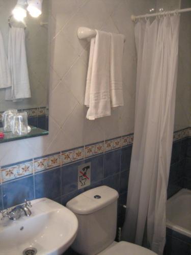 Hostal Plaza Ruiz セウタ 部屋 写真